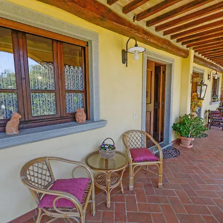 Apartment Locazione Turistica Il Farinaio-1 Cortona